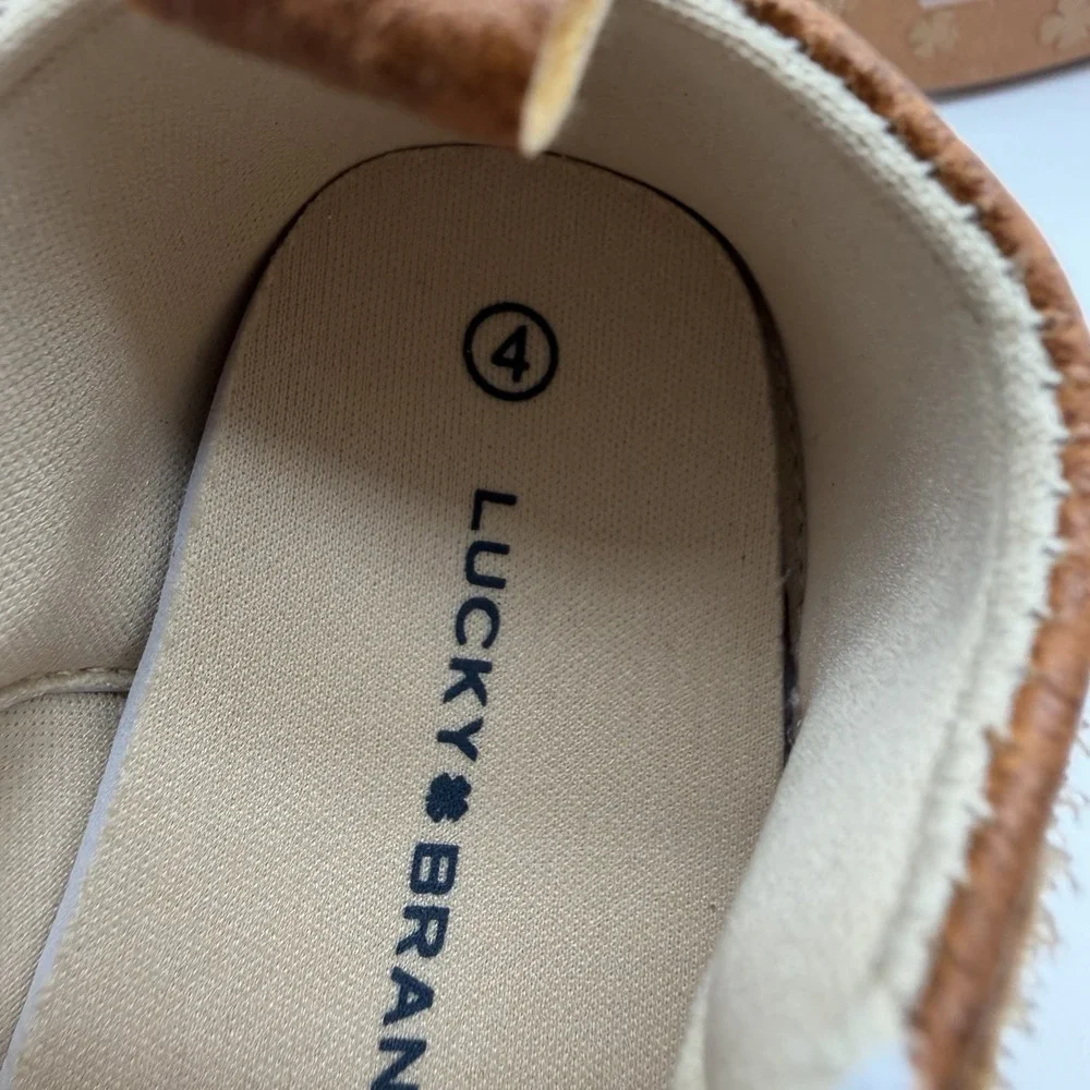Lucky Brand Baby Girls Tan Crib Shoe Bow Scalloped Tan Size 4 (9-12 Months) NWOT